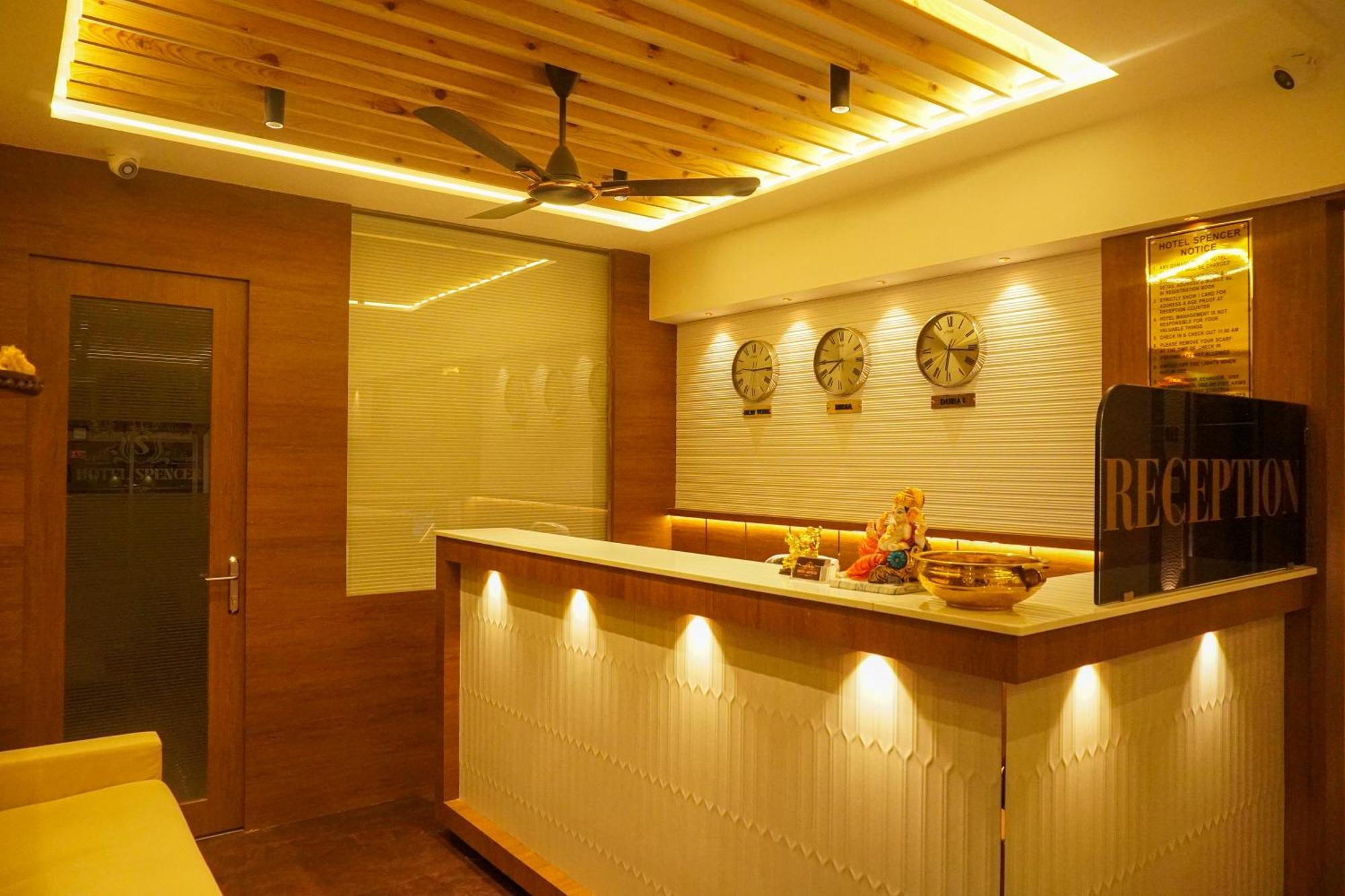Hotel Spencer-นาวีมุมไบ ภายนอก รูปภาพ