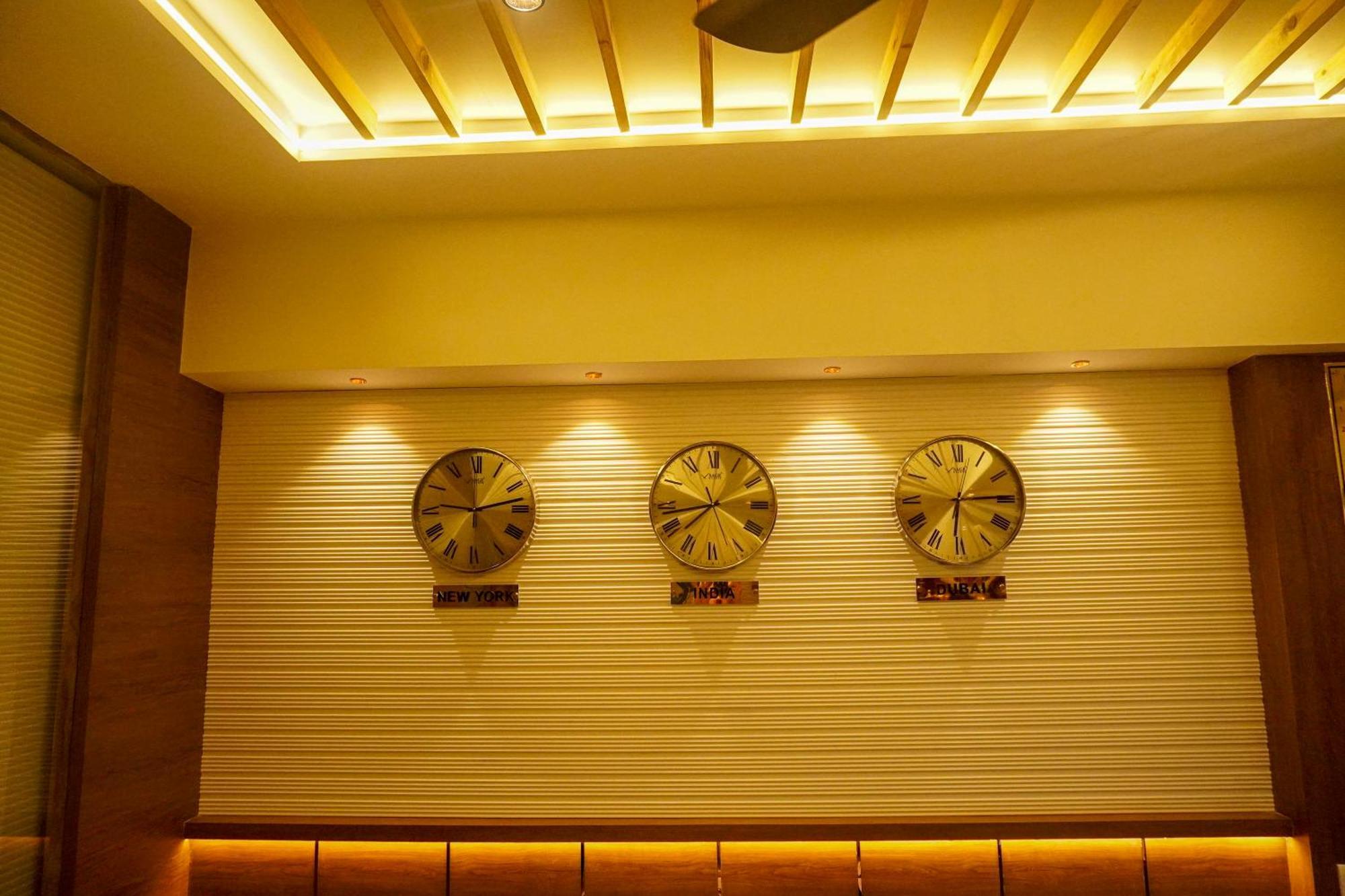 Hotel Spencer-นาวีมุมไบ ภายนอก รูปภาพ