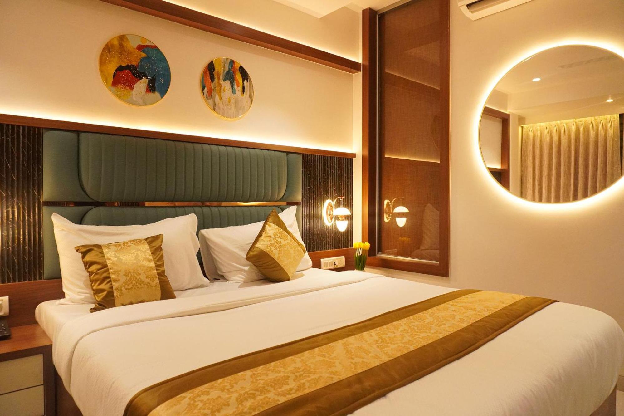 Hotel Spencer-นาวีมุมไบ ภายนอก รูปภาพ