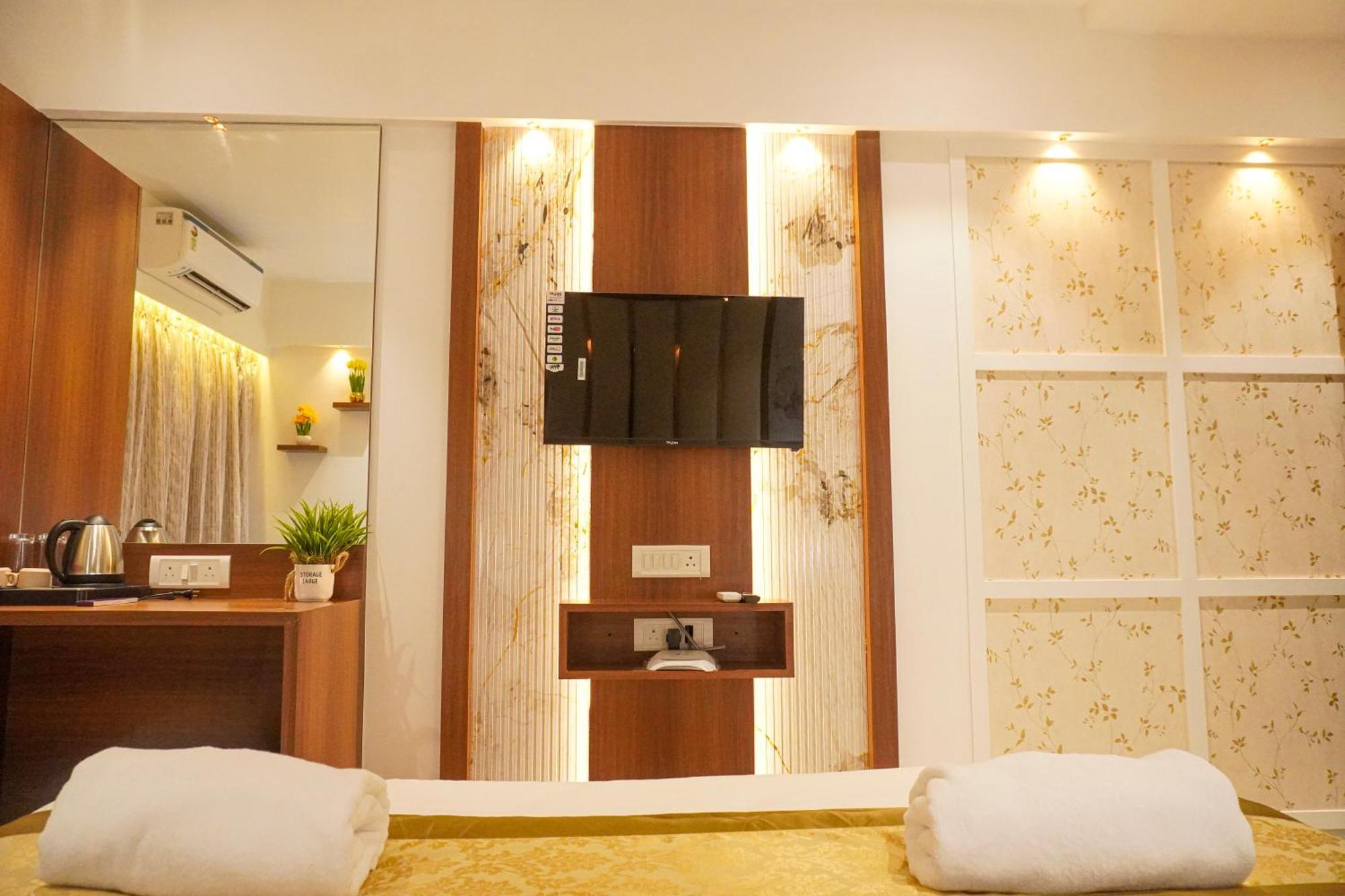 Hotel Spencer-นาวีมุมไบ ภายนอก รูปภาพ